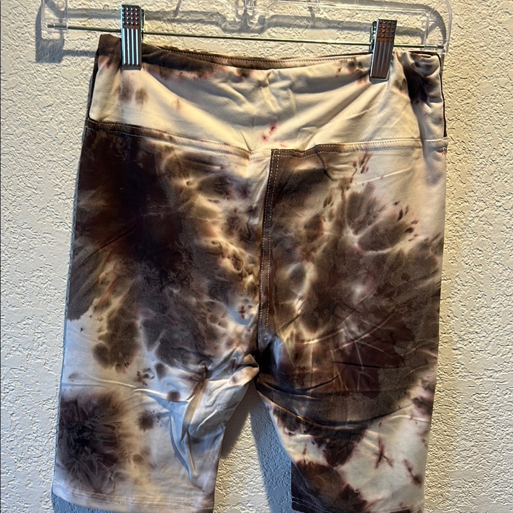 BOUTIQUE - Tie-Dye Brown and Cream Shorts